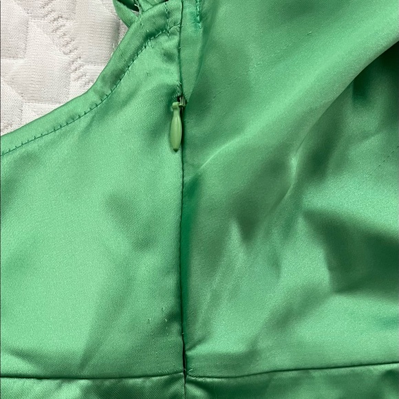 Forever 21 silk green cowl neck dress - Picture 5 of 5